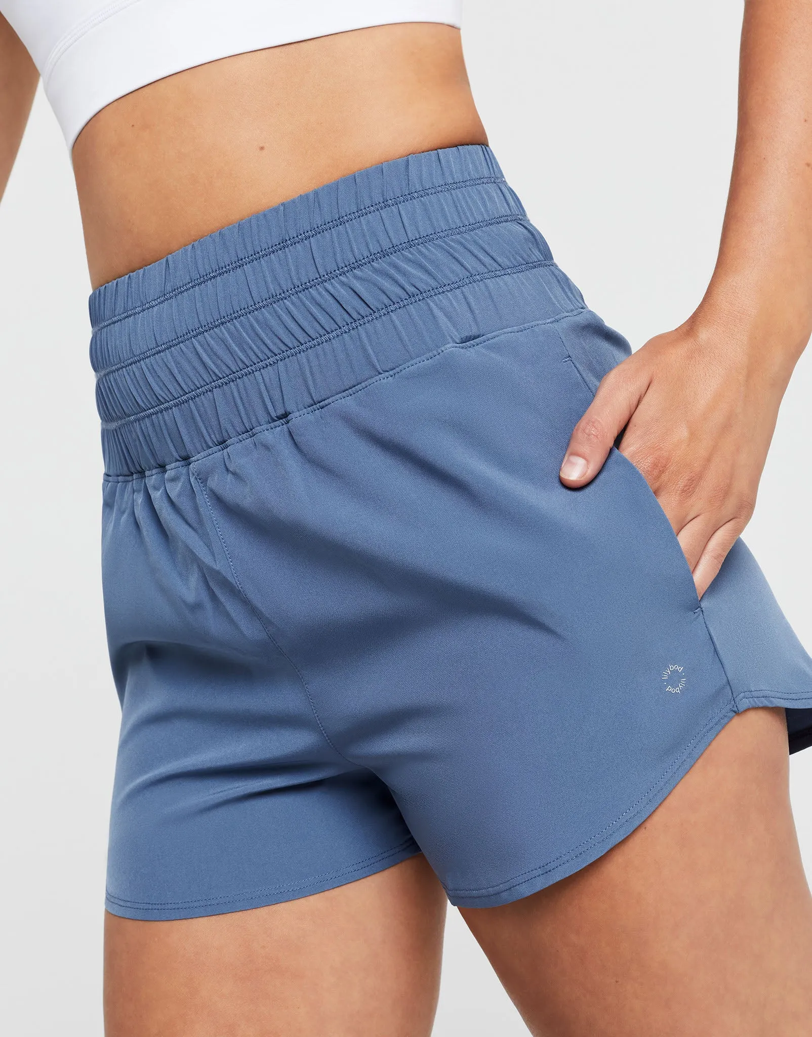 BRONTE Running Short - Dusty Blue