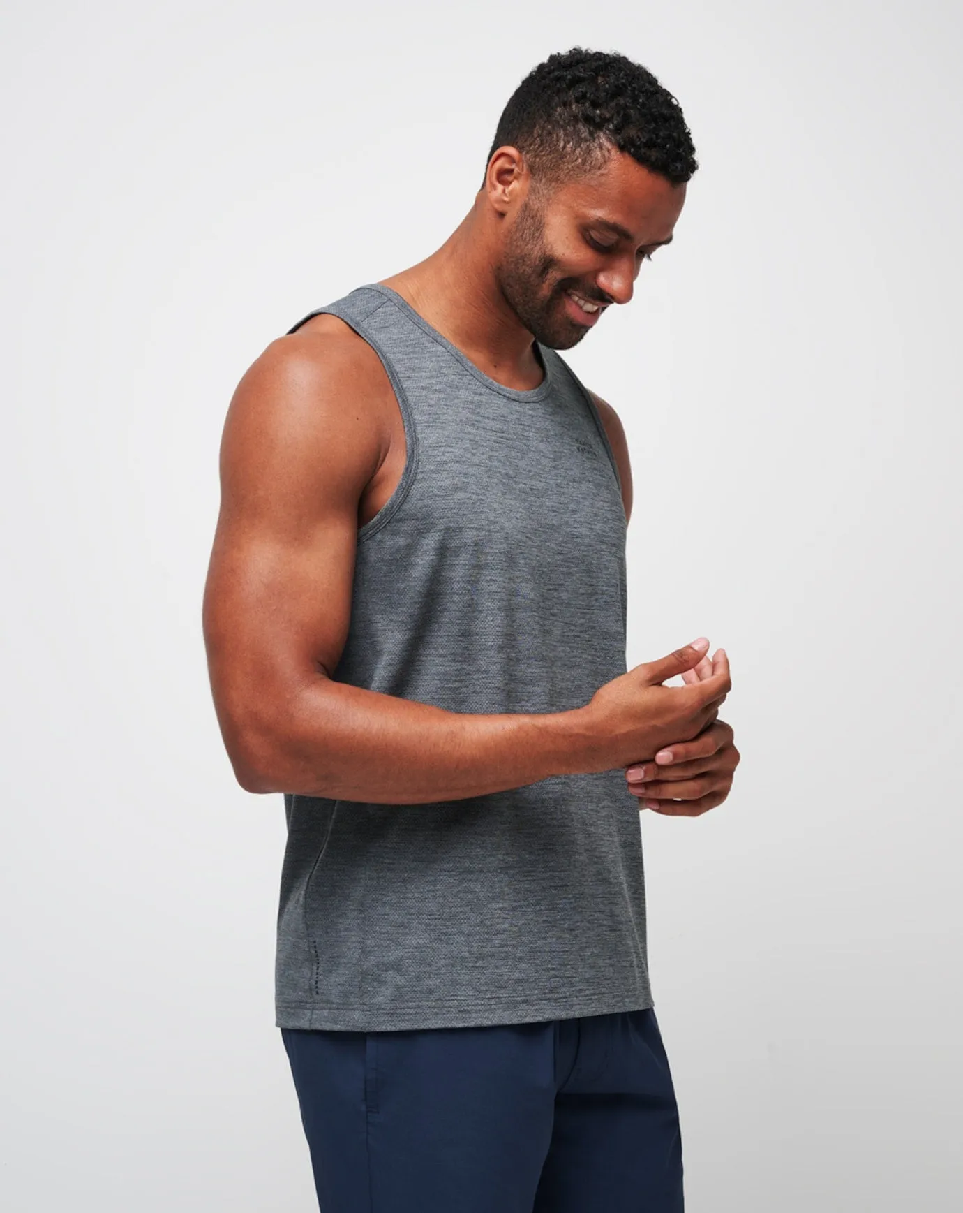 Travis Mathew Heater Tank